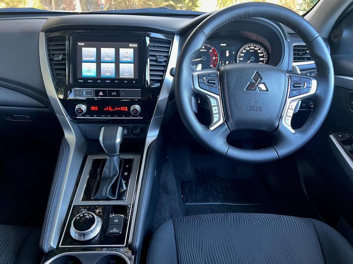 2023 Mitsubishi Pajero Sport GLS