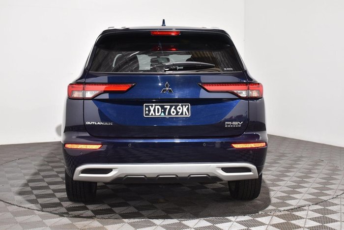 2023 Mitsubishi Outlander PHEV Exceed