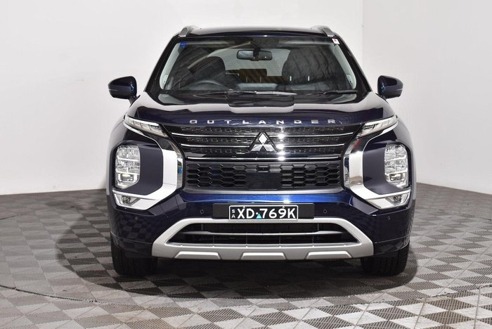 2023 Mitsubishi Outlander PHEV Exceed