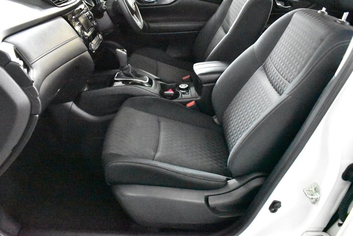 2018 Nissan X-TRAIL TS