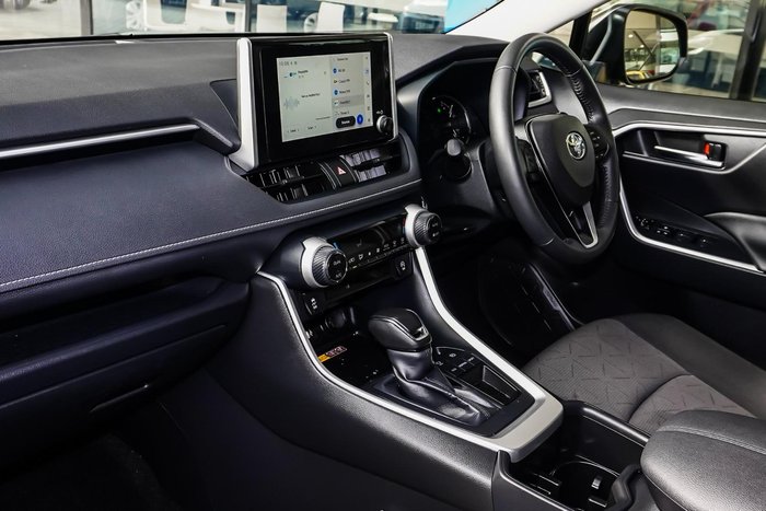 2024 Toyota RAV4 GXL