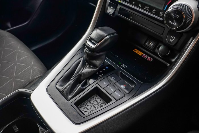 2024 Toyota RAV4 GXL
