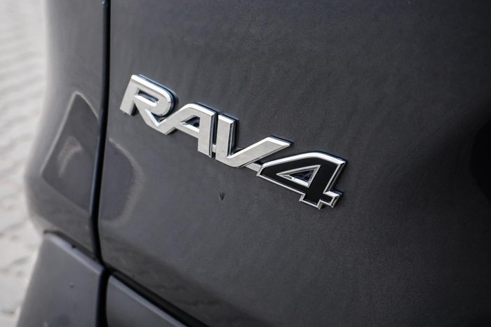2024 Toyota RAV4 GXL