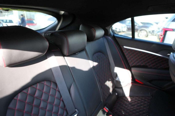 2024 Genesis G70 Sport Line Luxury