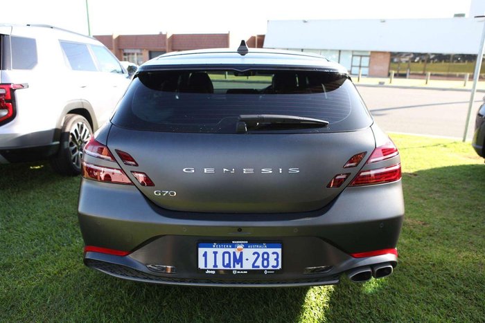 2024 Genesis G70 Sport Line Luxury