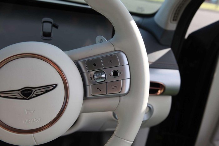 2023 Genesis GV60 AWD