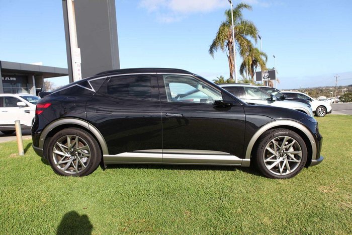 2023 Genesis GV60 AWD