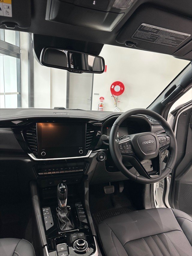 2025 Isuzu MU-X LS-T MY25 4X4 Dual Range Moonstone White Pearl