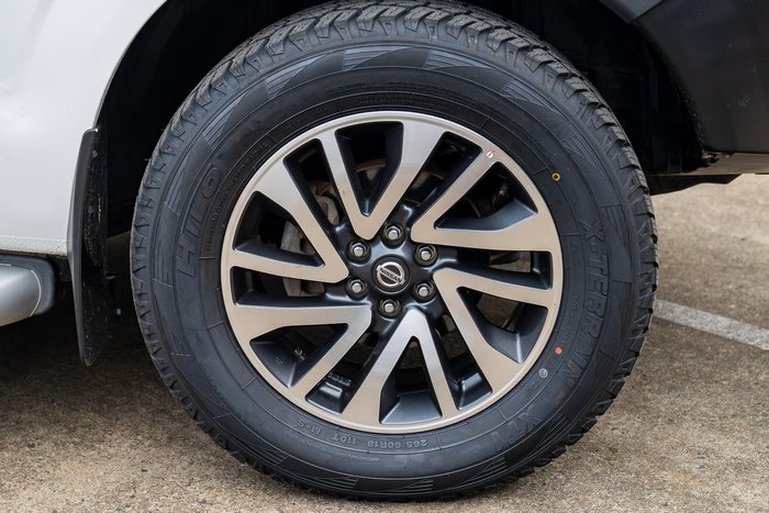 2020 Nissan Navara RX D23 Series 4 4X4 Dual Range Polar White