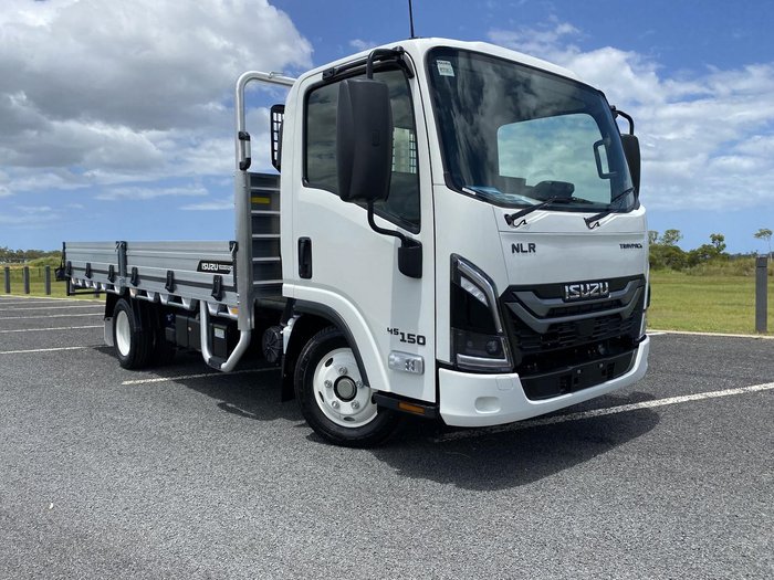 2025 Isuzu Nlr 45-150 Dt D34 Tray