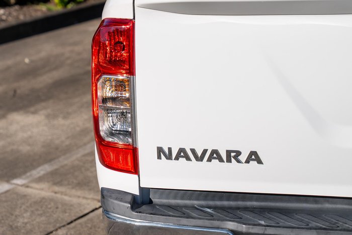 2020 Nissan Navara RX D23 Series 4 4X4 Dual Range Polar White