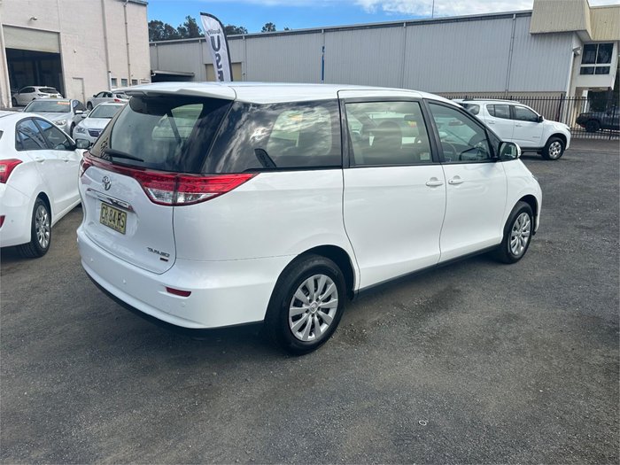 2018 TOYOTA TARAGO GLi