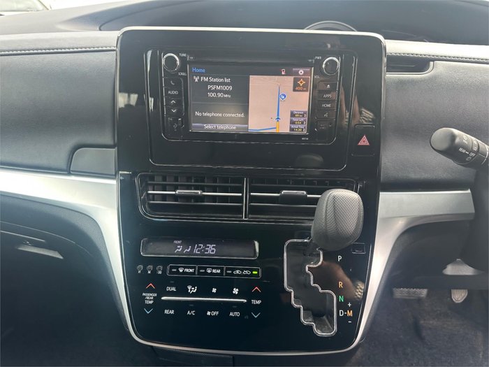 2018 TOYOTA TARAGO GLi