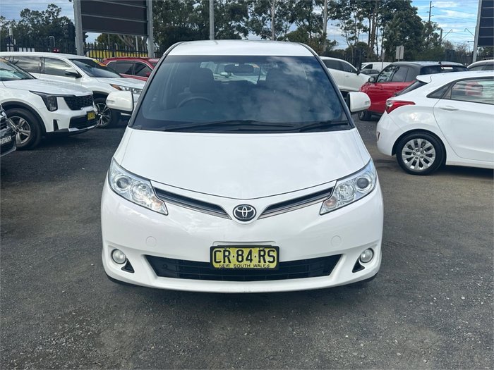 2018 TOYOTA TARAGO GLi