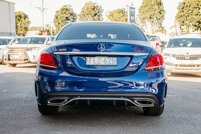 2021 Mercedes-Benz C-Class C300