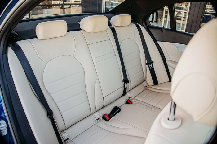 2021 Mercedes-Benz C-Class C300