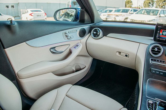 2021 Mercedes-Benz C-Class C300