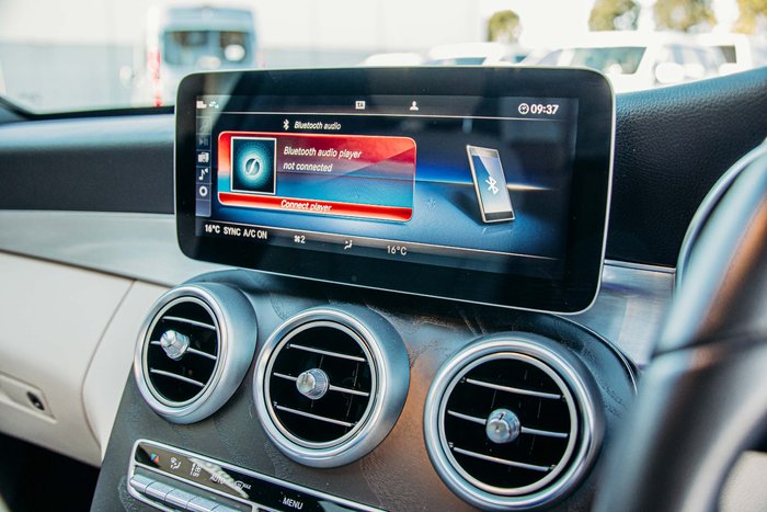 2021 Mercedes-Benz C-Class C300