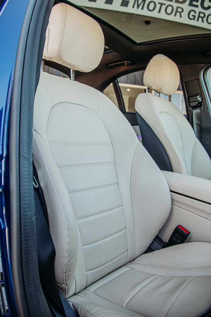 2021 Mercedes-Benz C-Class C300