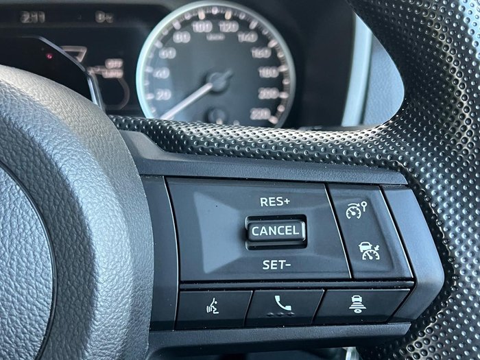 2024 Mitsubishi Triton GLX
