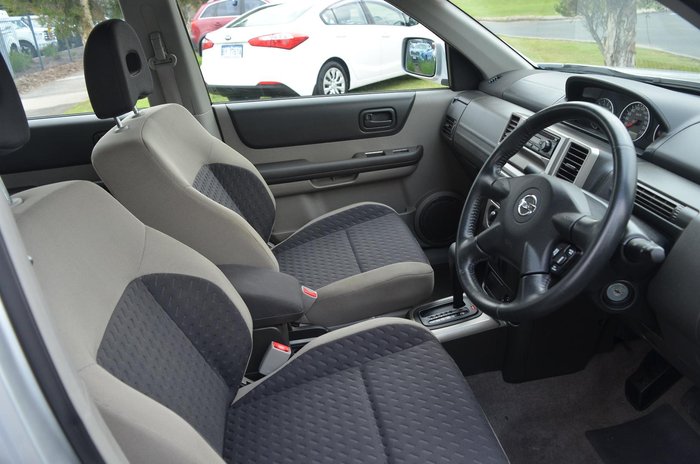 2005 Nissan X-TRAIL ST