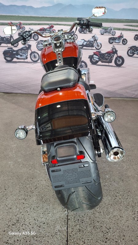 2025 Harley-davidson FLFB FAT BOY (117) WHISKEY FIRE / BLACK