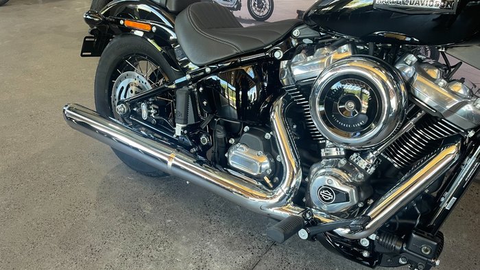 2025 Harley-davidson FXBB STREET BOB (117) Vivid Black