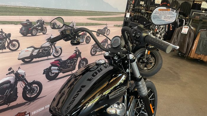 2025 Harley-davidson FXBB STREET BOB (117) Vivid Black