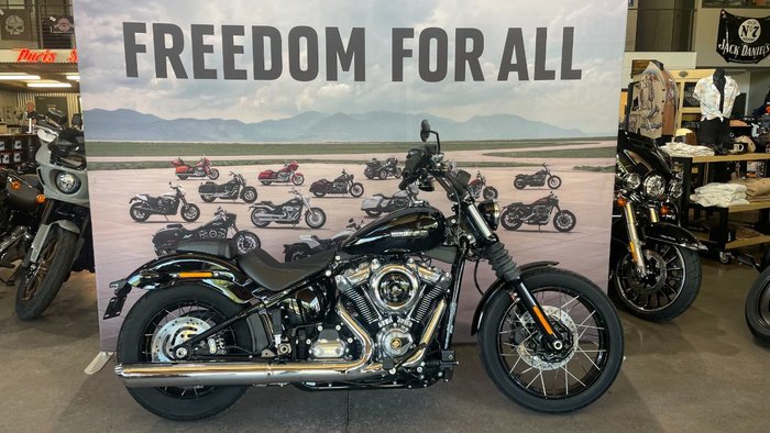 2025 Harley-davidson FXBB STREET BOB (117) Vivid Black