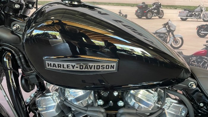 2025 Harley-davidson FXBB STREET BOB (117) Vivid Black