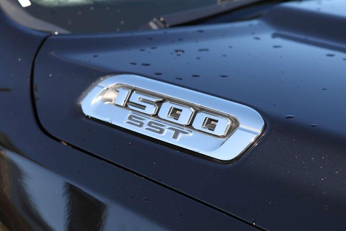 2025 RAM 1500 Laramie Sport Hurricane SO RamBox