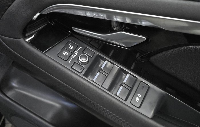2019 Land Rover Range Rover Evoque D150 R-Dynamic S L551 MY20 4X4 Constant Santorini Black