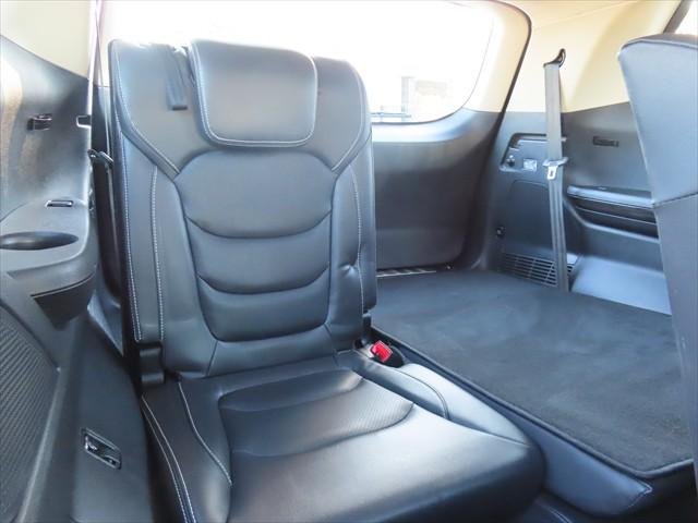 2022 LDV D90 Executive