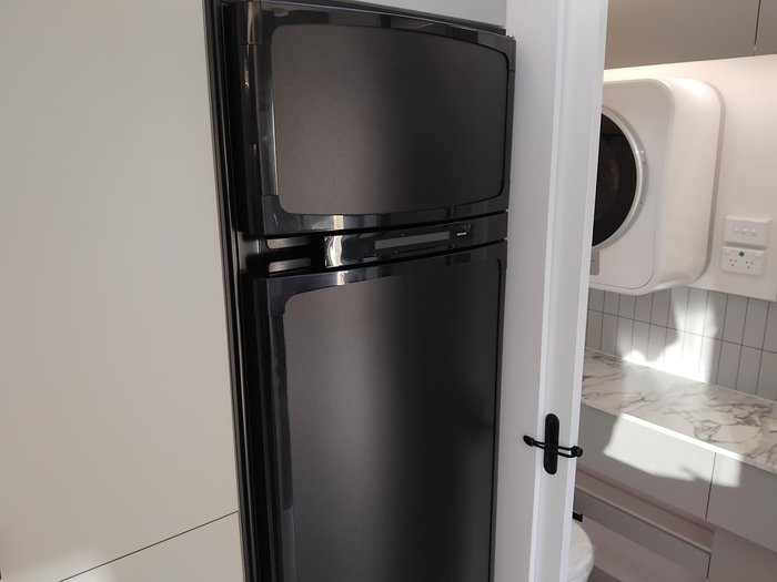 2025 New Age Caravans Manta Ray Mr19er Full Ensuite
