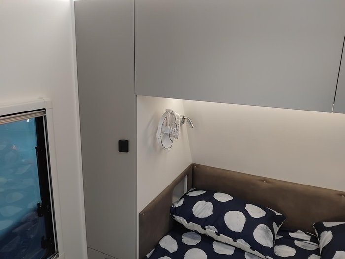 2025 New Age Caravans Manta Ray Mr19e Couples Van With Ensuite Full Composite