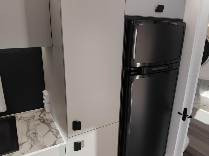 2025 New Age Caravans Manta Ray Mr19e Couples Van Full Ensuite Price Reduced!