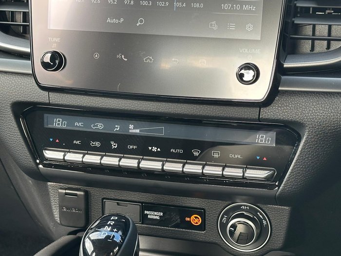 2025 Mazda BT-50 XTR