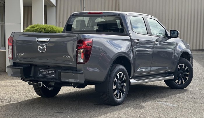 2025 Mazda BT-50 XTR
