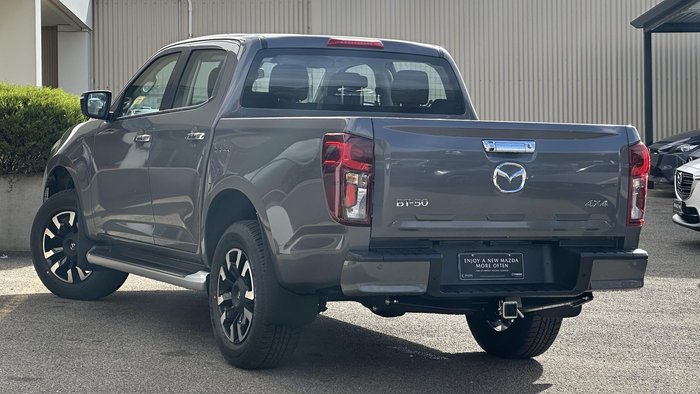 2025 Mazda BT-50 XTR