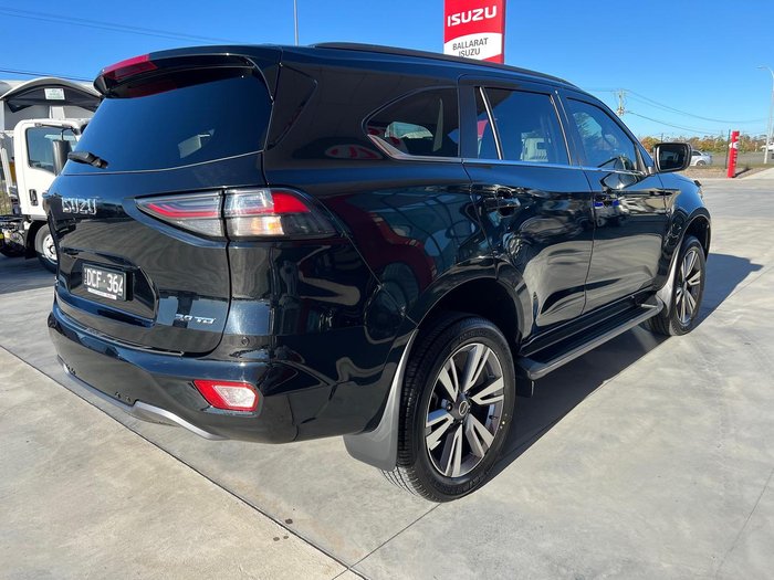 2024 Isuzu MU-X LS-T MY24 4x2 Basalt Black
