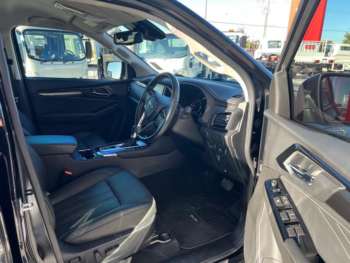 2024 Isuzu MU-X LS-T MY24 4x2 Basalt Black