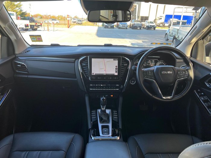 2024 Isuzu MU-X LS-T MY24 4x2 Basalt Black