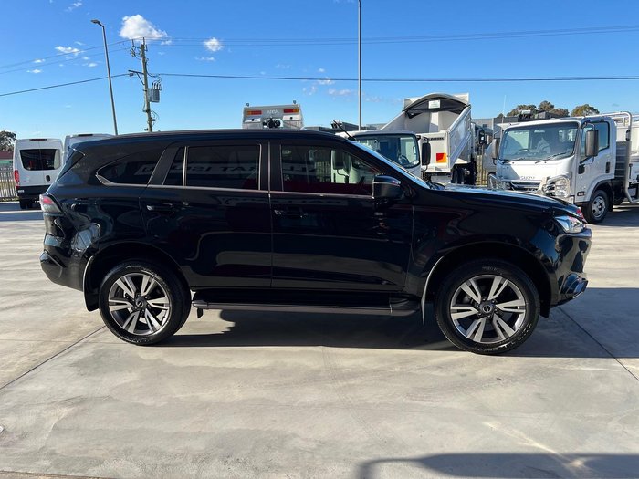 2024 Isuzu MU-X LS-T MY24 4x2 Basalt Black
