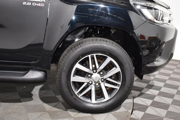 2017 Toyota Hilux SR5