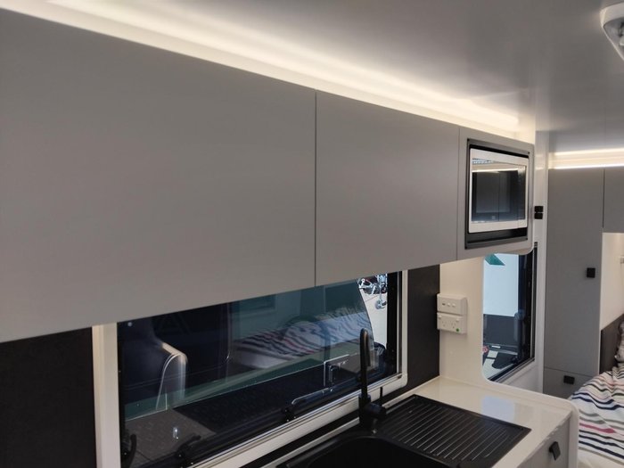 2025 New Age Caravans Manta Ray Mr18er Couples Van My25 Full Composite