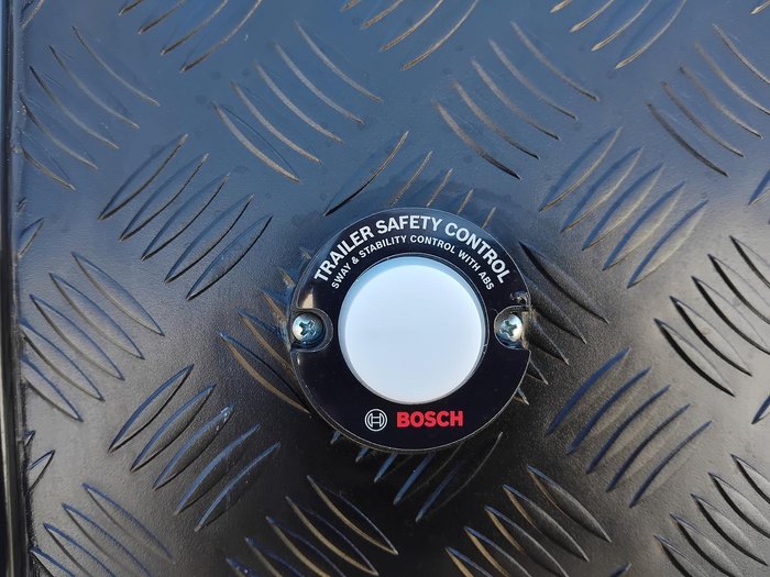 2025 New Age Caravans Manta Ray Mr18er Couples Van My25 Price Reduced!