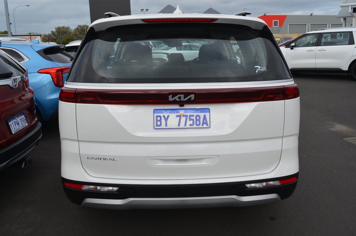 2023 Kia Carnival S