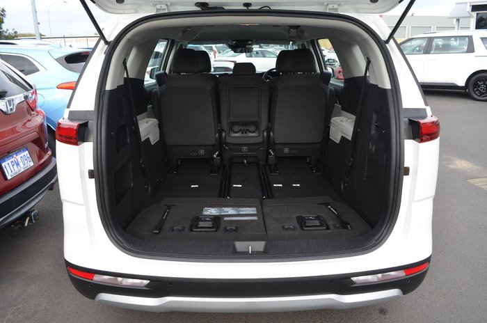 2023 Kia Carnival S