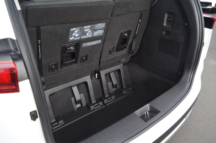 2023 Kia Carnival S