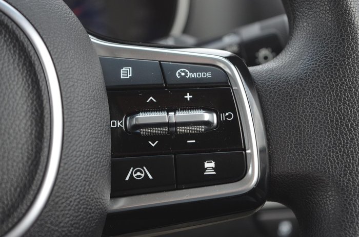2023 Kia Carnival S